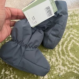 H&M Infant booties